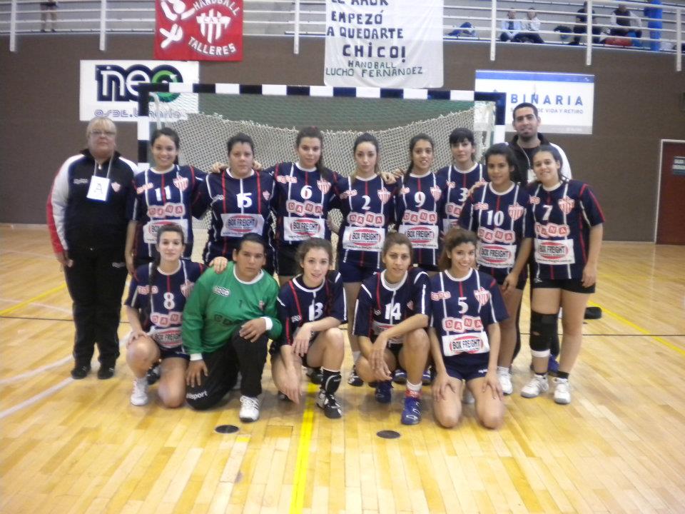 Handball_Femenino_campeonas_2012